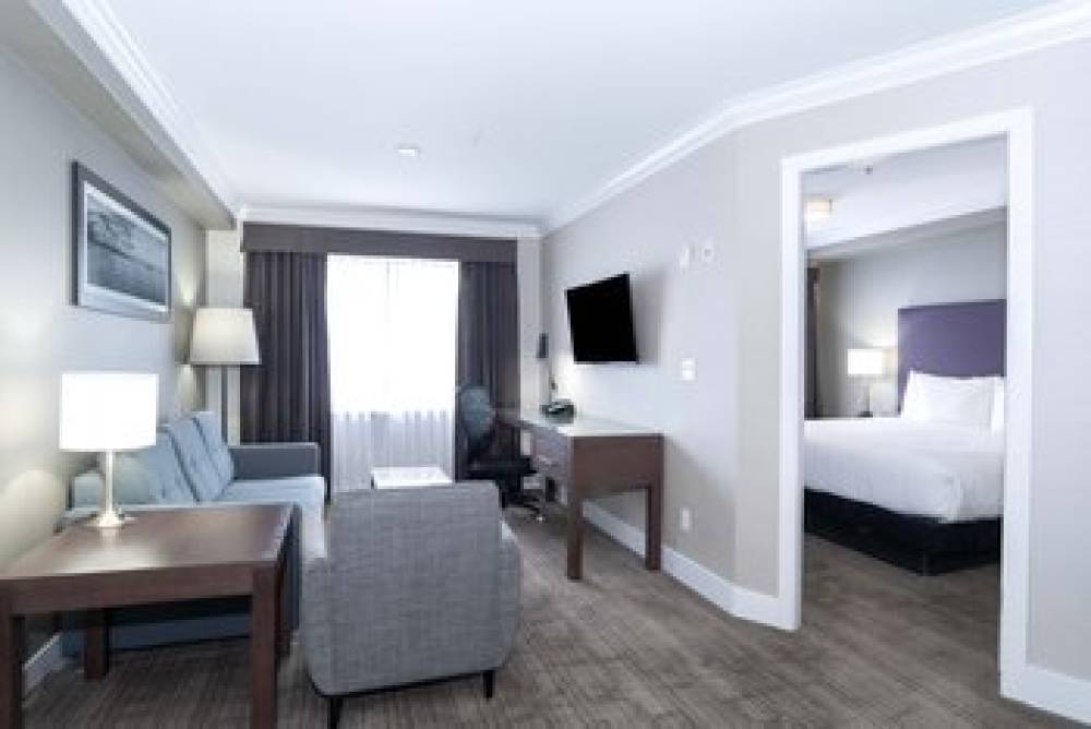 Sandman Hotel & Suites Abbotsford 9