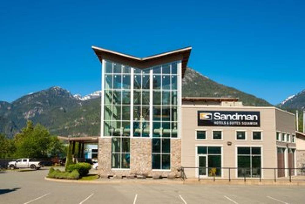 Sandman Hotel & Suites Squamish 2