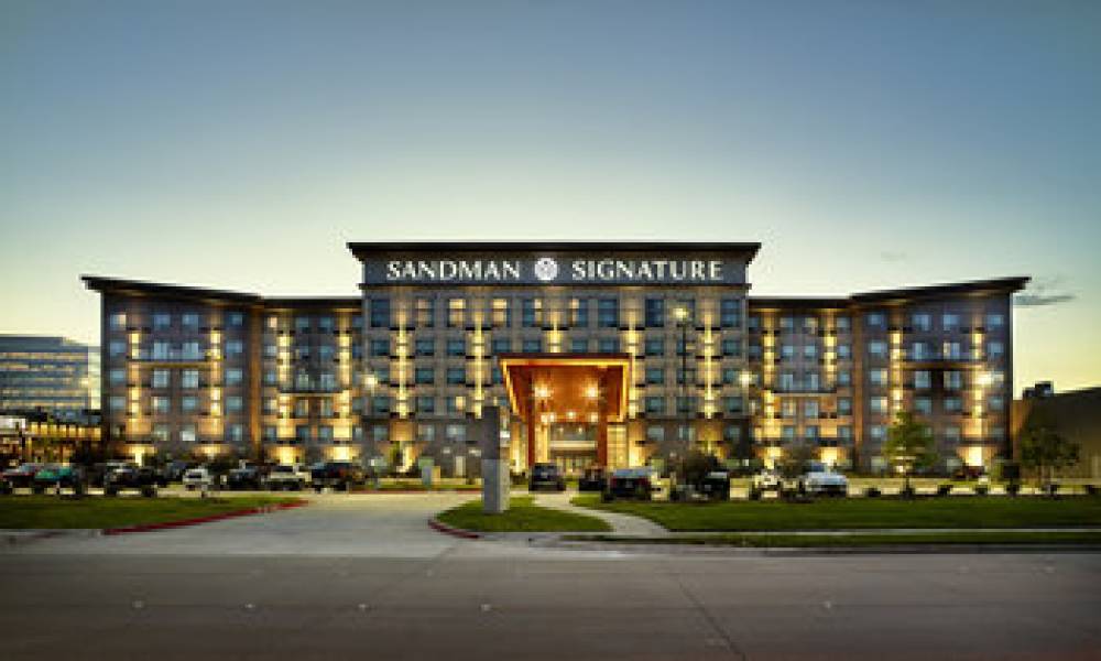 SANDMAN SIGNATURE PLANO TEXAS HOTEL 1