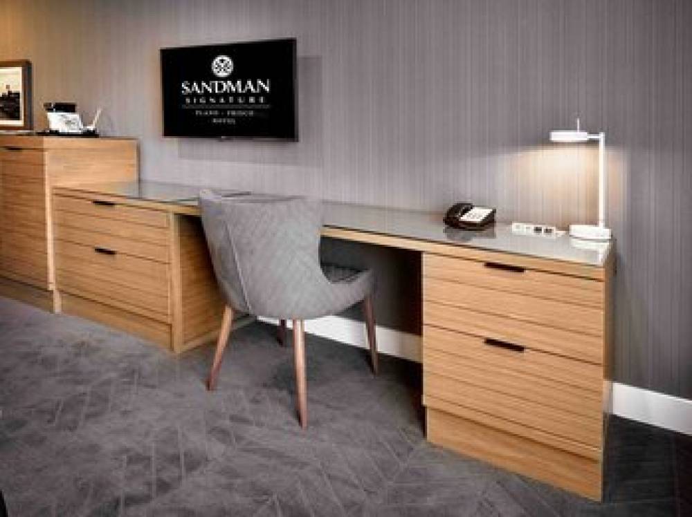 SANDMAN SIGNATURE PLANO TEXAS HOTEL 9