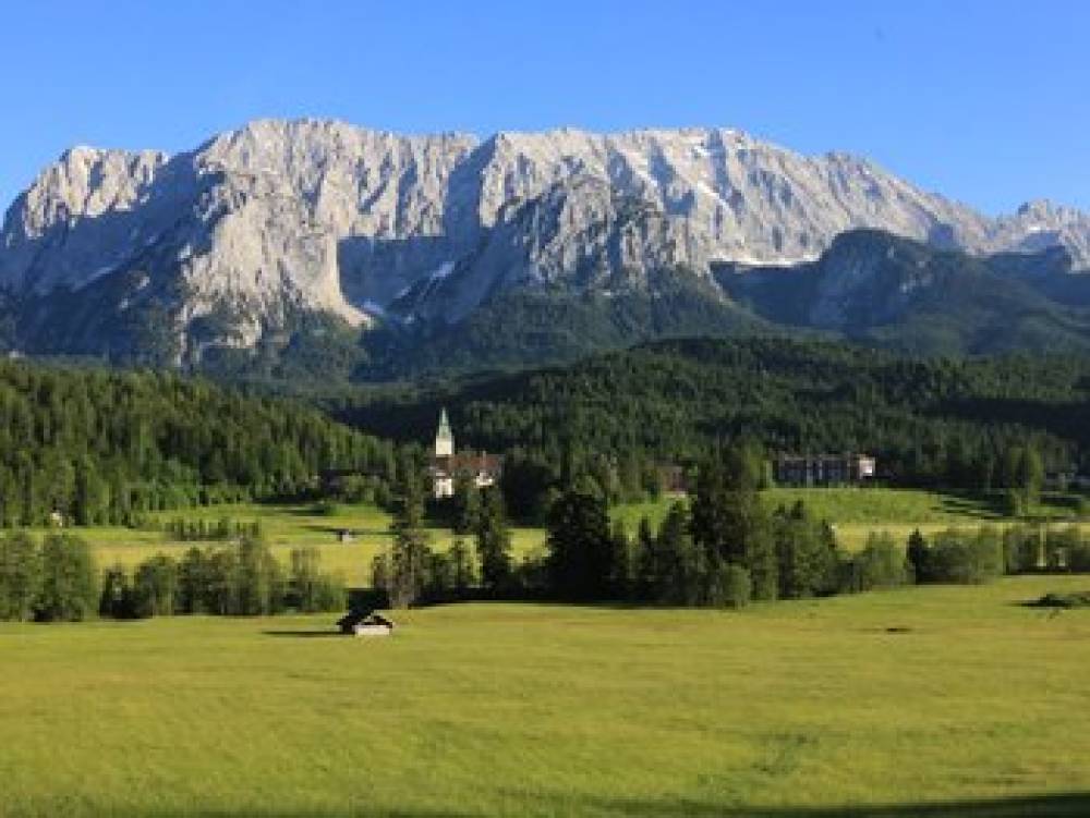 SCHLOSS ELMAU 2