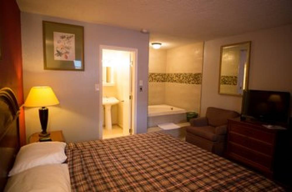 SCOTTISH INNS AND SUITES 9