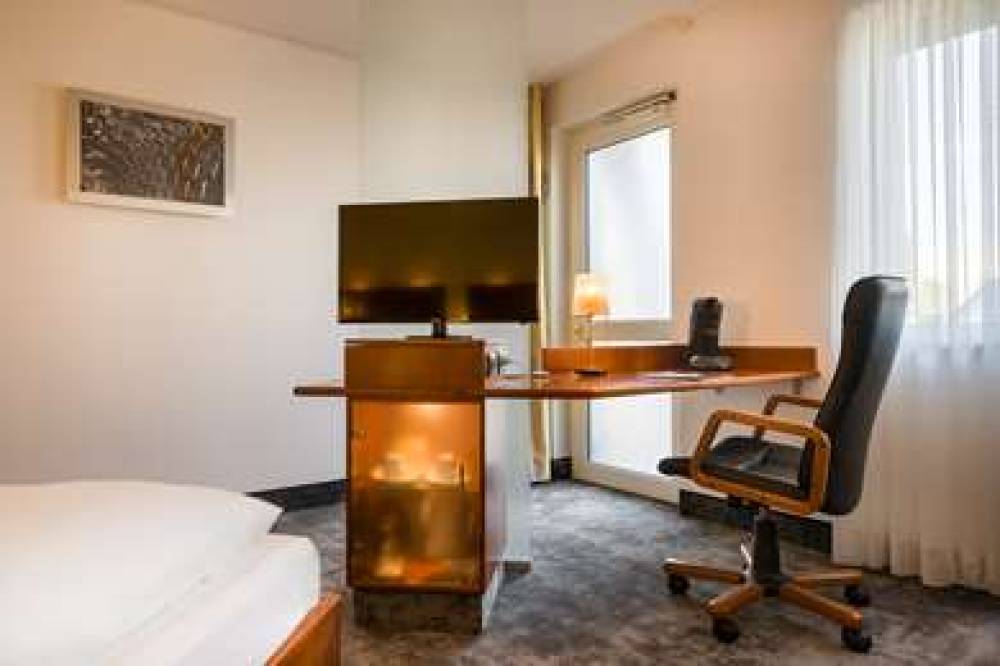 Select Hotel Am Centro Oberhausen 8