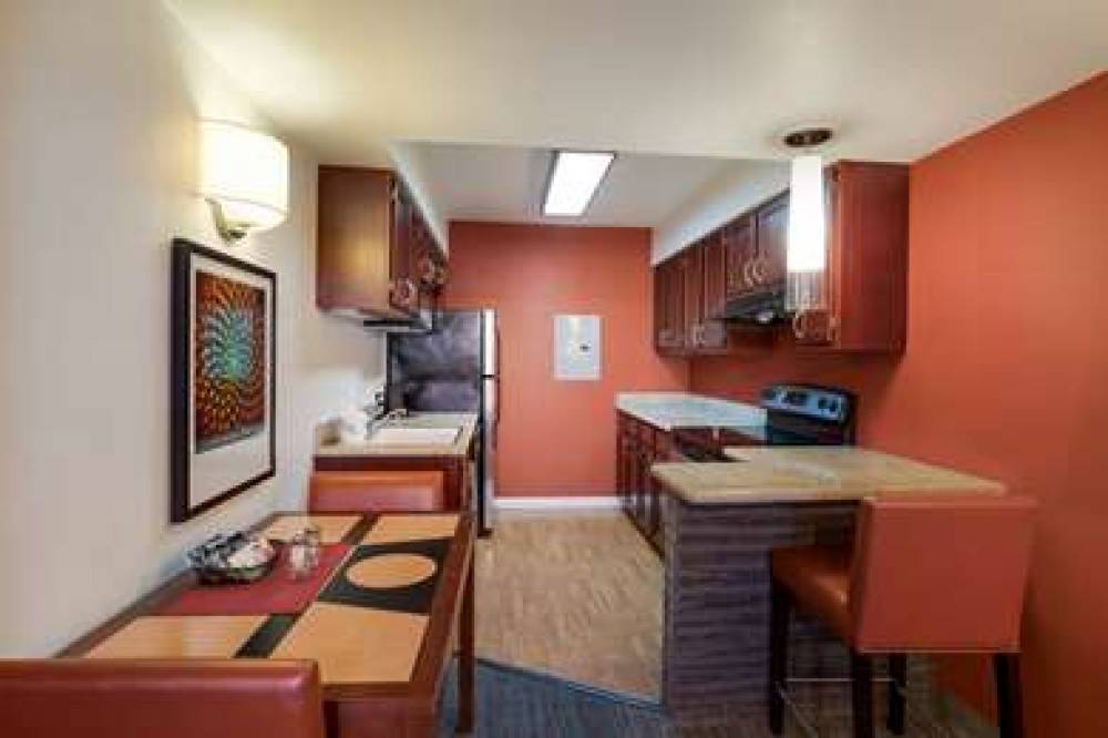 SenS Suites Livermore, SureStay Collection By Best Western 8