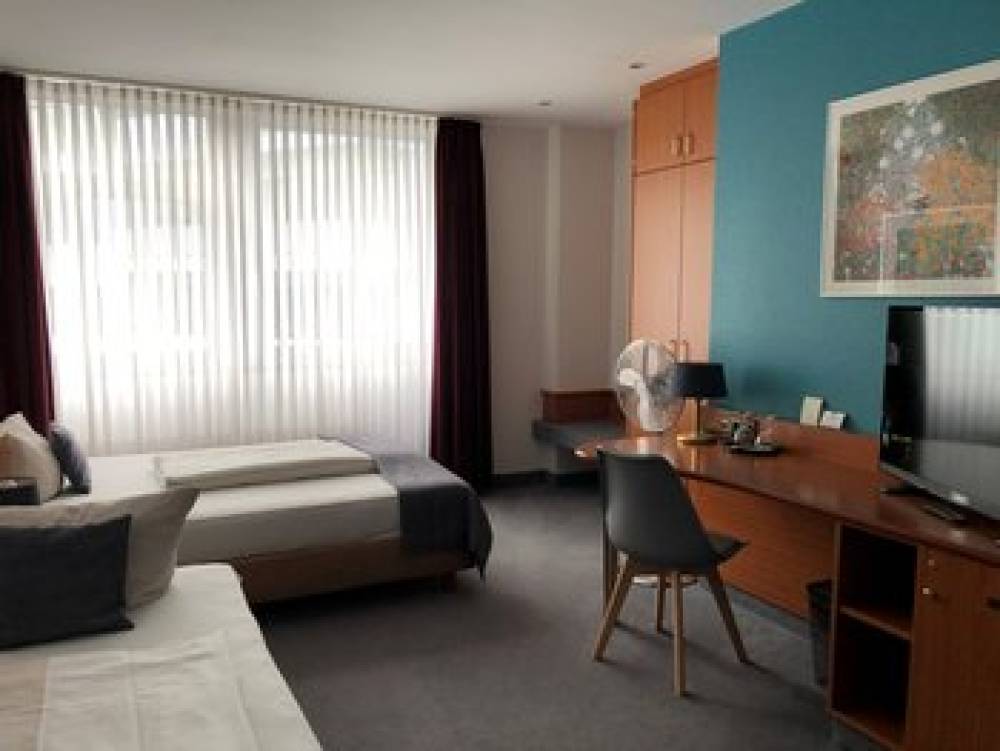 SERVATIUS HOTEL COLOGNE 6