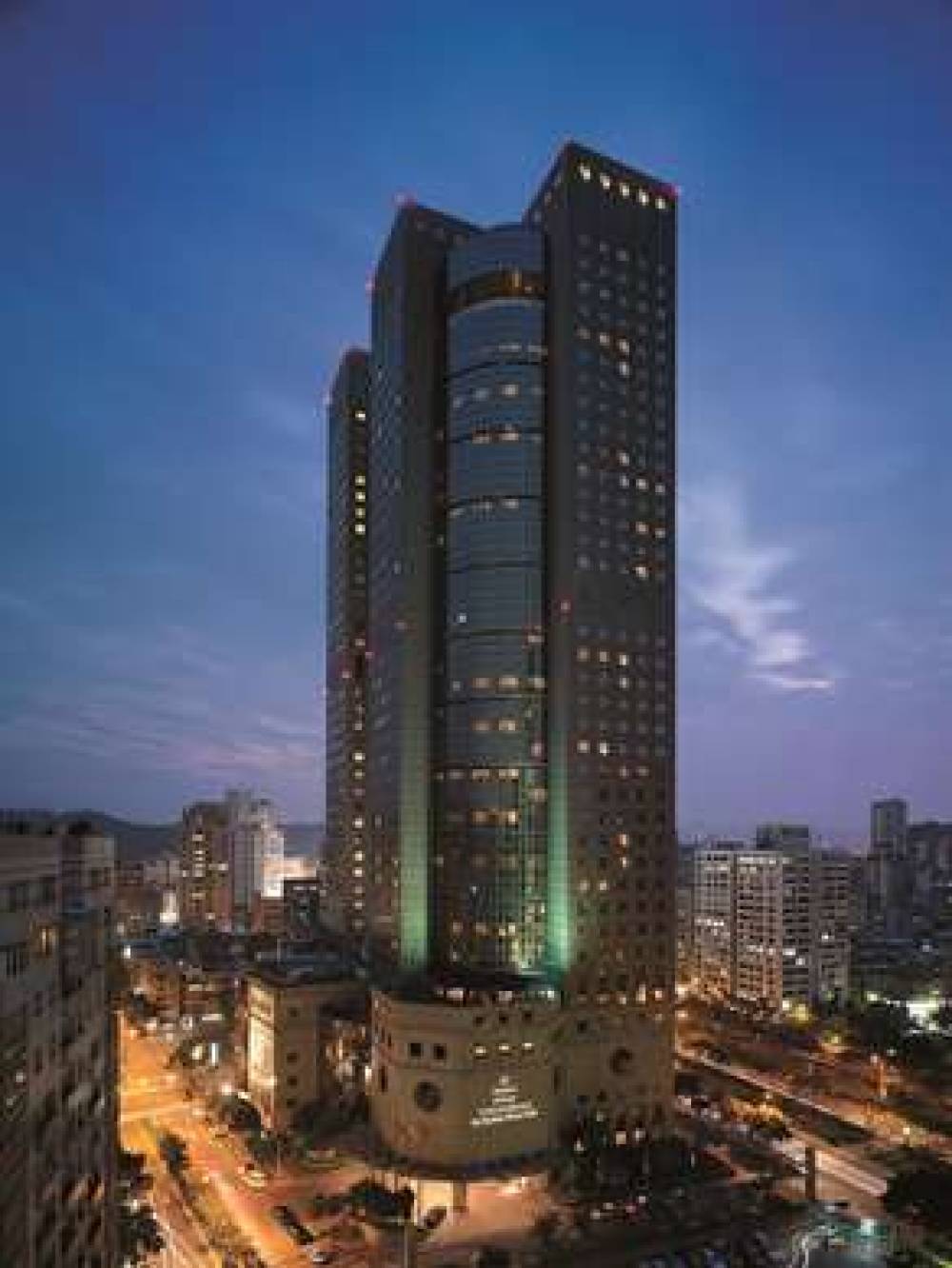 Shangri La Far Eastern Plaza Hotel Taipei