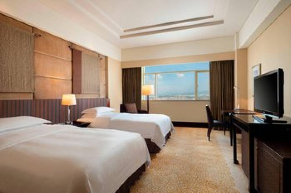 Sheraton Dongguan Hotel 5