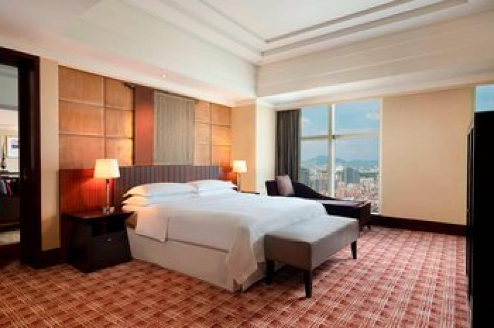 Sheraton Dongguan Hotel 8