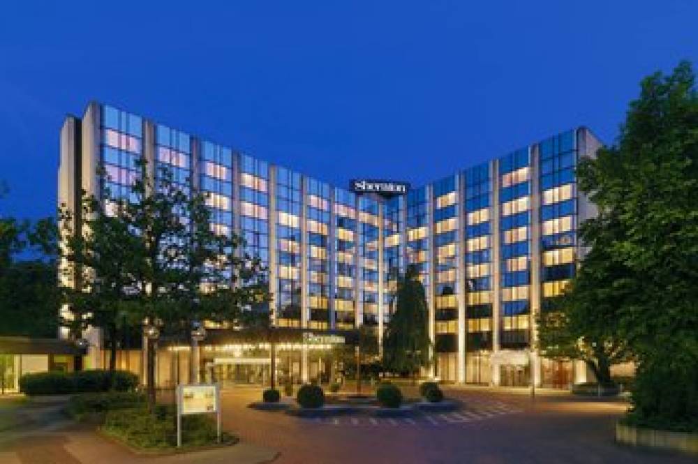 Sheraton Essen Hotel 2