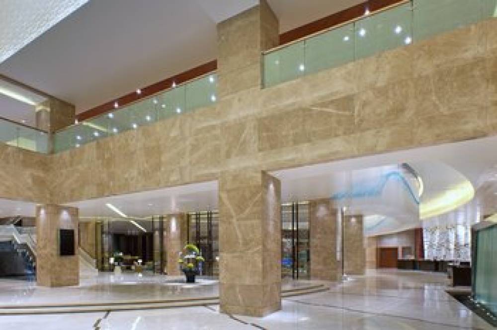 Sheraton Grand Bangalore Hotel At Brigade Gateway 4