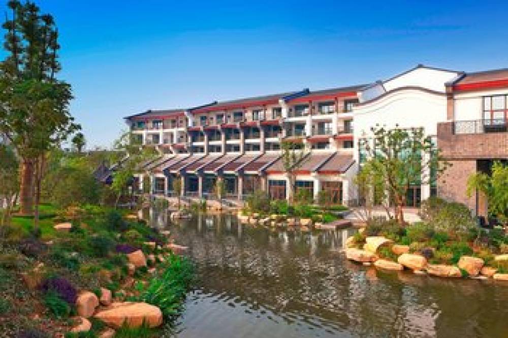 Sheraton Grand Hangzhou Wetland Park Resort 2