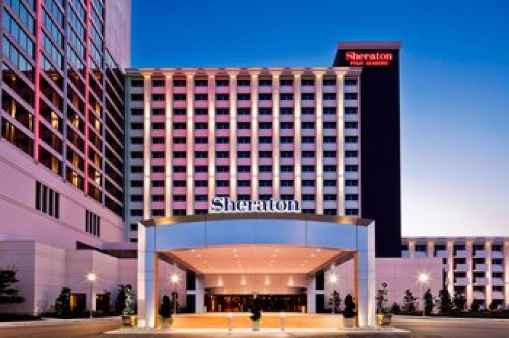 Sheraton Greensboro At Four Seasons 3