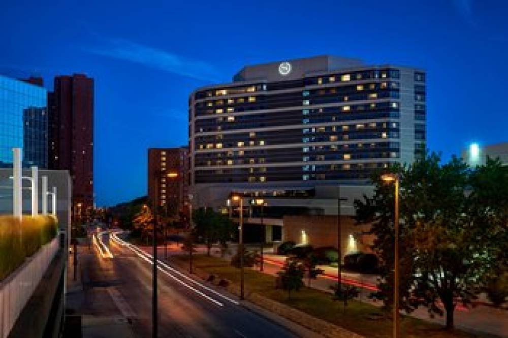 Sheraton Inner Harbor Hotel