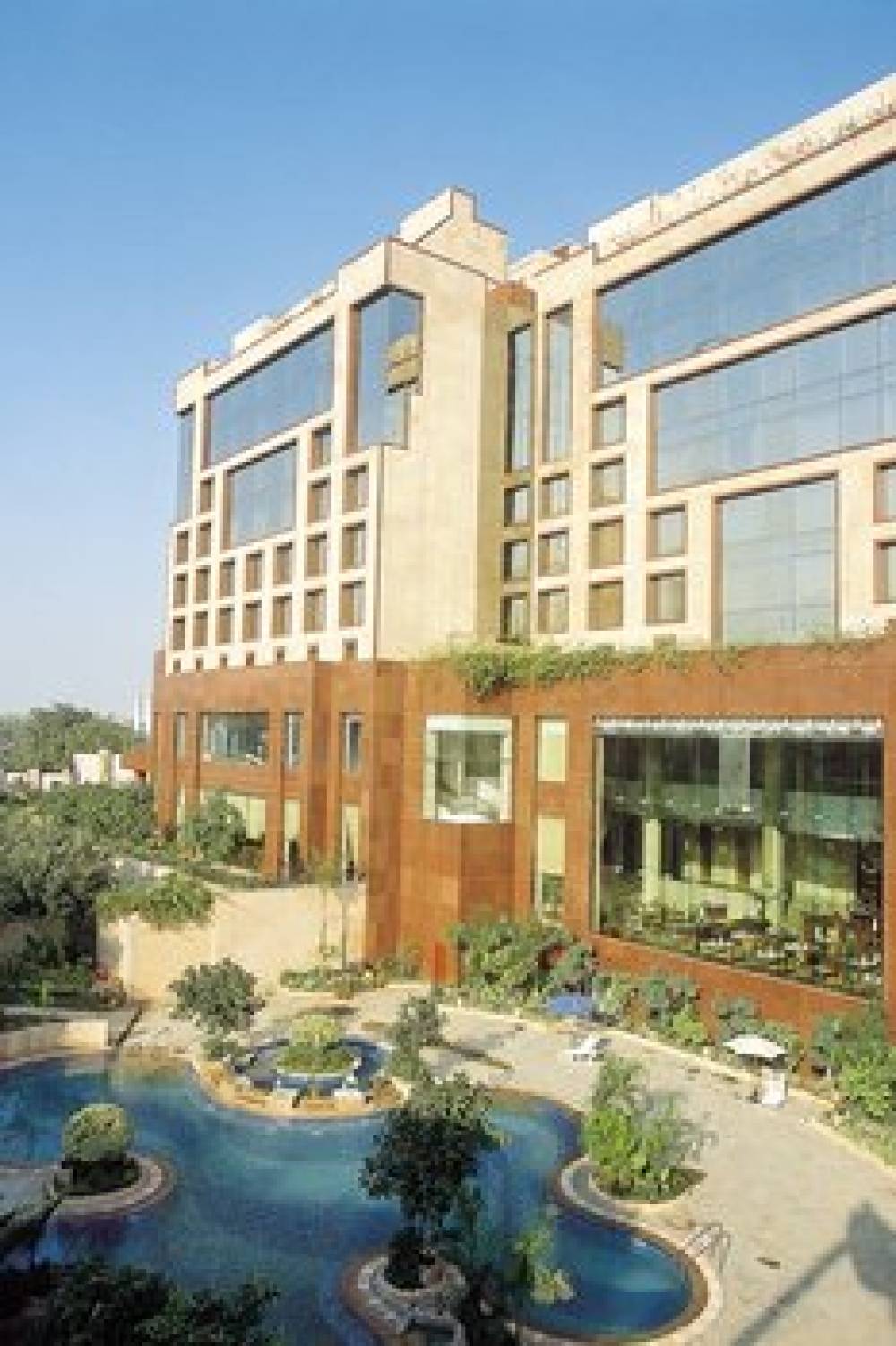 Sheraton New Delhi Hotel 3