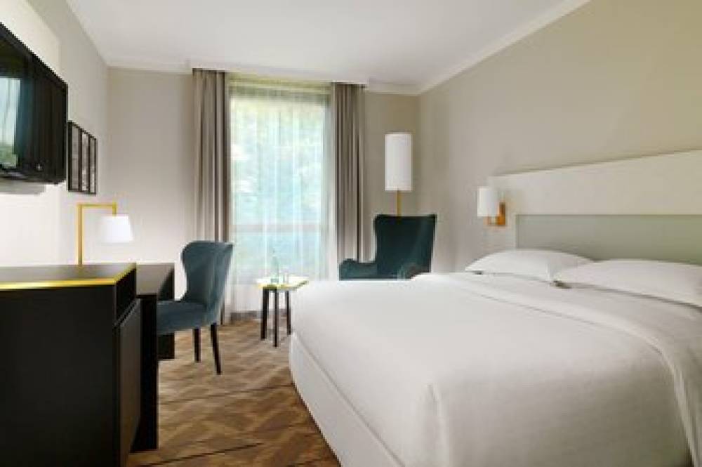 Sheraton Offenbach Hotel 7