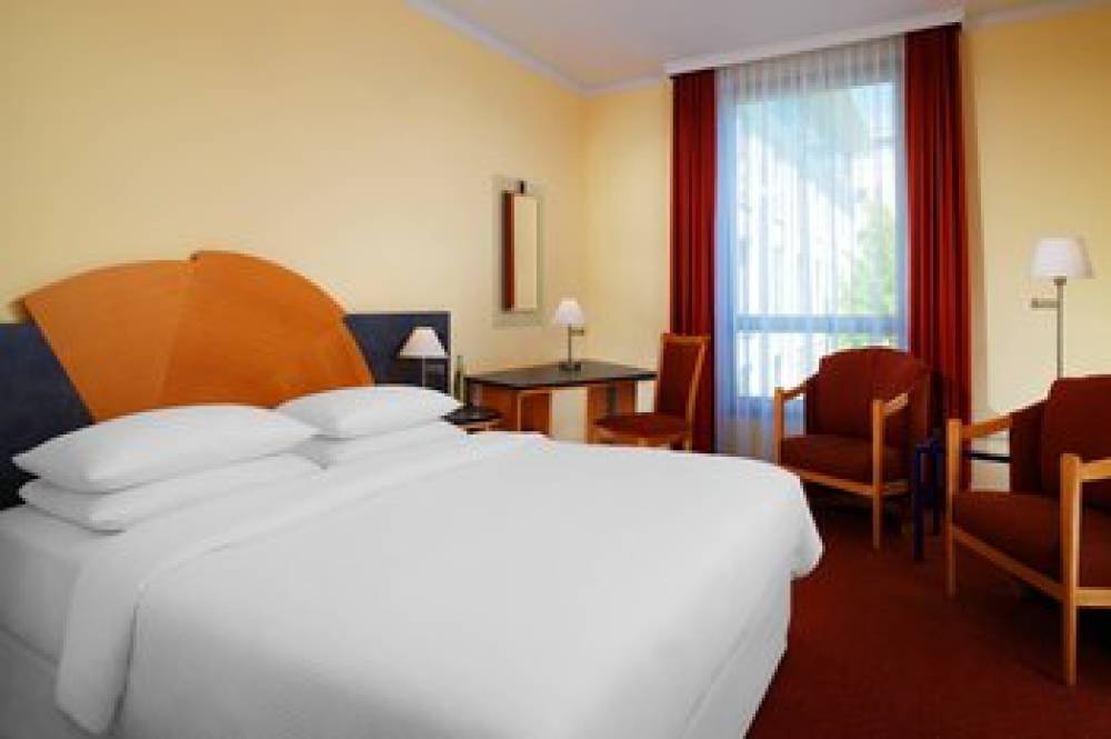 Sheraton Offenbach Hotel 6