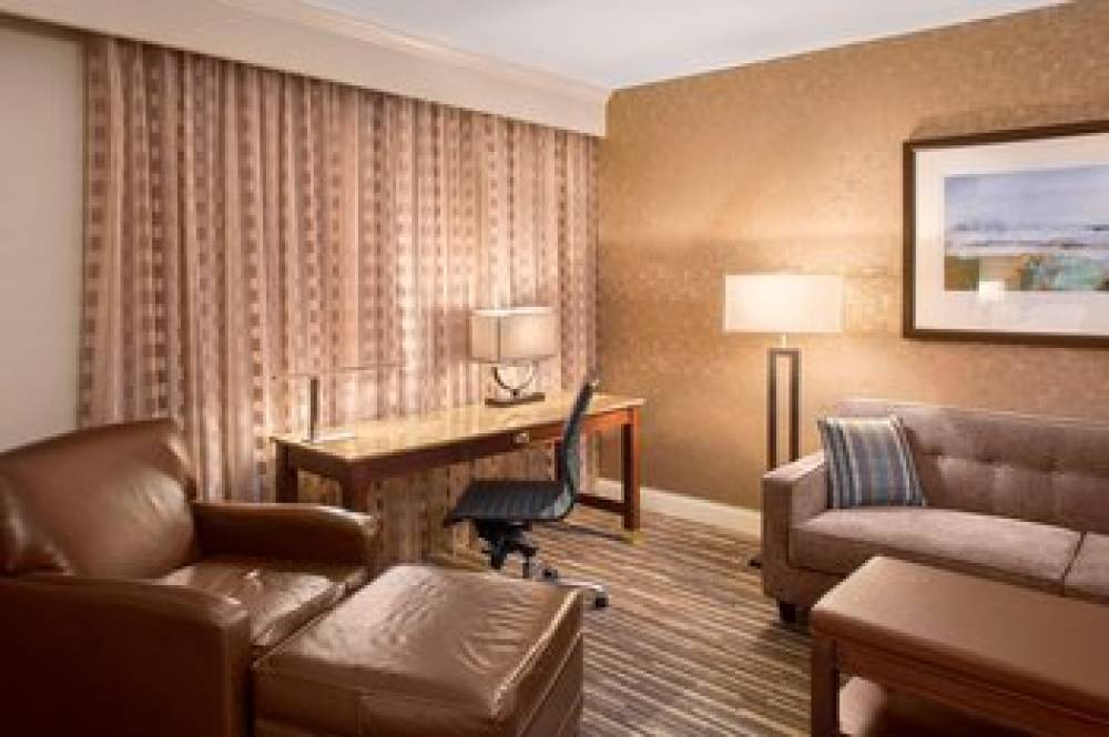 Sheraton Suites Akron Cuyahoga Falls 7