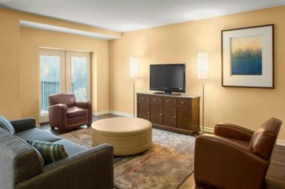 Sheraton Suites Akron Cuyahoga Falls 9