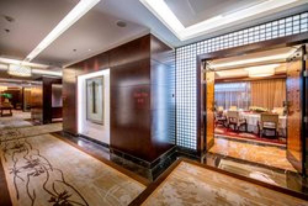 Sheraton Tianjin Binhai Hotel 7