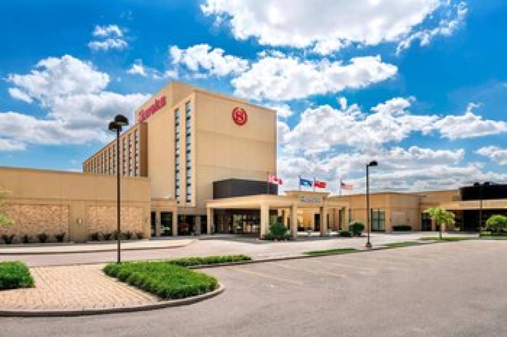 Sheraton Toronto Airport Hotel And Conference Centre 2