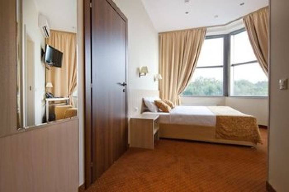 SkyPoint Hotel Sheremetyevo 9