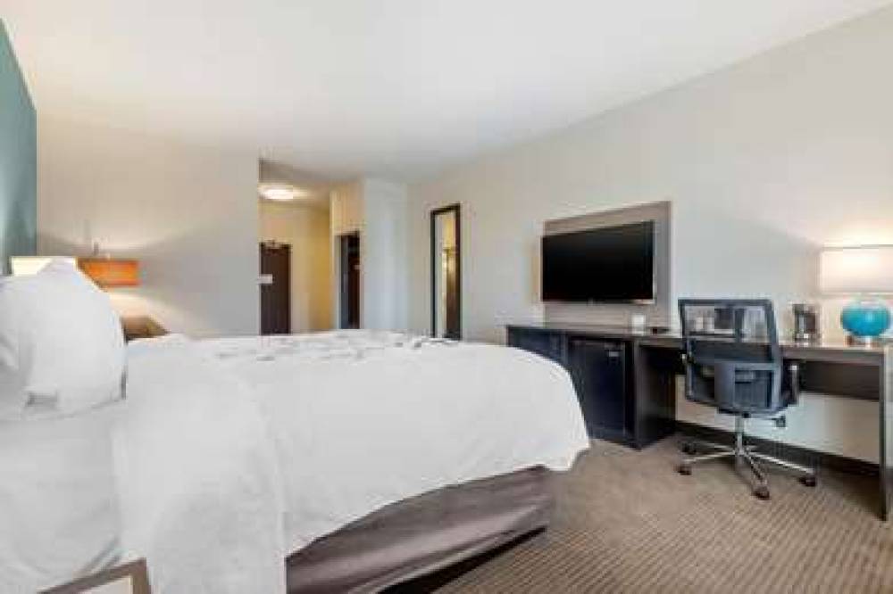 SLEEP INN AND SUITES BRICKTOWN - NE 8