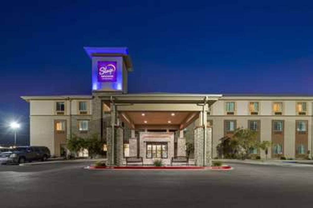 SLEEP INN AND SUITES CARLSBAD CAVER 6