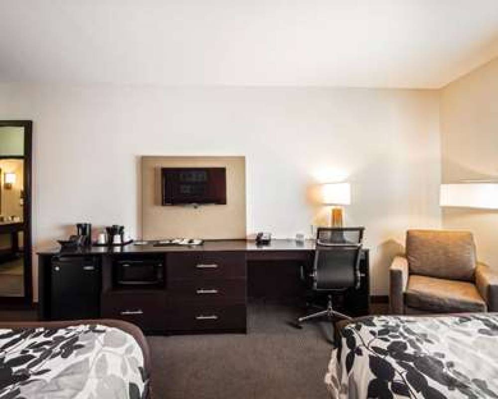 SLEEP INN AND SUITES HENNESSEY NORT 8