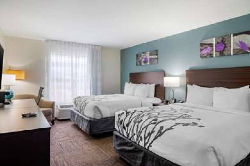 SLEEP INN AND SUITES HOUSTON 6