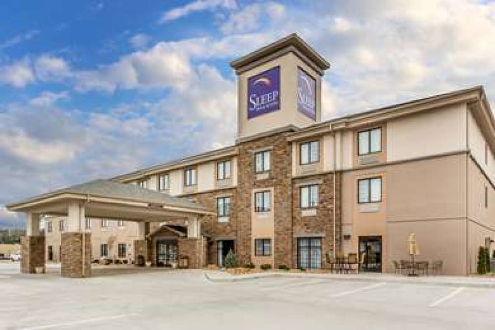 SLEEP INN AND SUITES 1