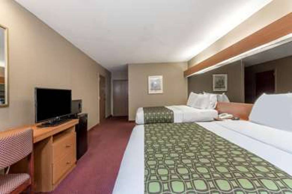 SLEEP INN AND SUITES TALLAHASSEE-CA 3