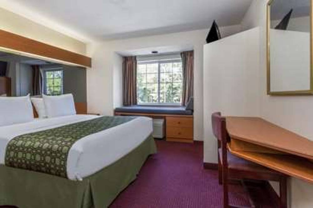 SLEEP INN AND SUITES TALLAHASSEE-CA 10