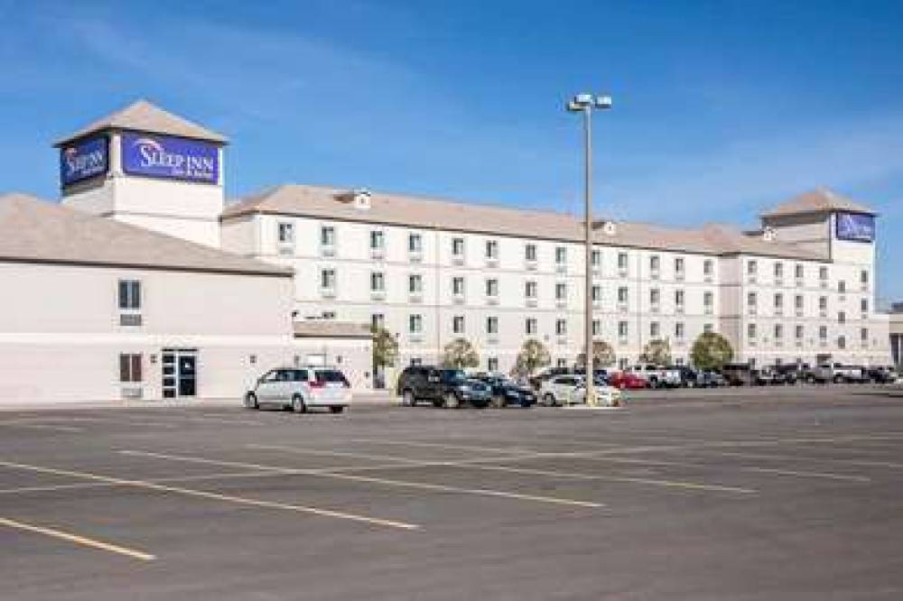 Sleep Inn & Suites Conference Center And Water Park 1