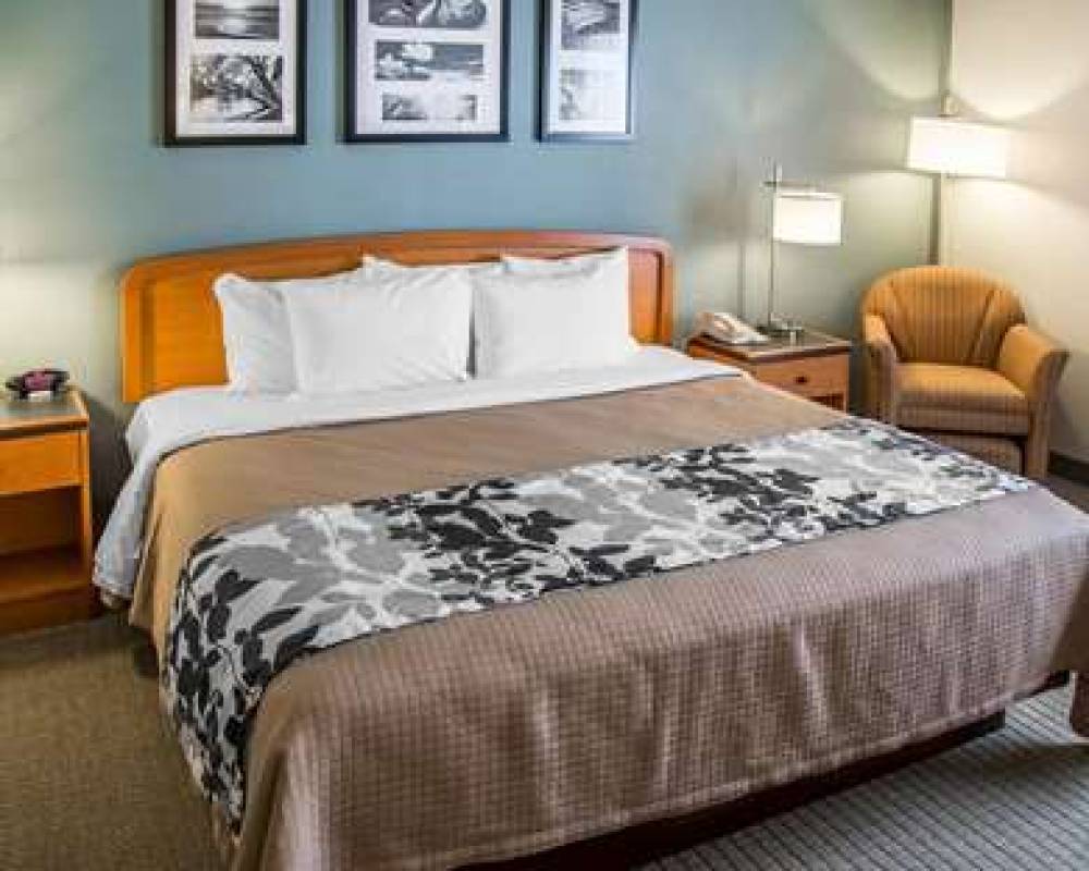 Sleep Inn & Suites Davenport - Quad Cities 9