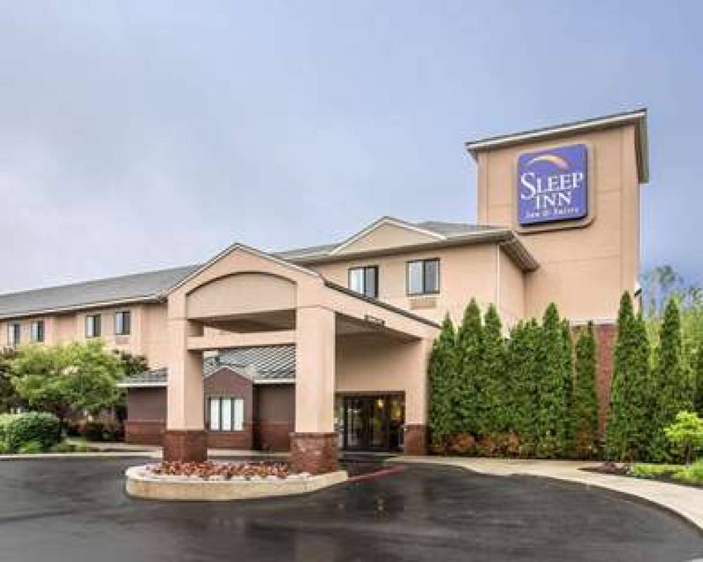 Sleep Inn & Suites Queensbury - Glens Falls 1