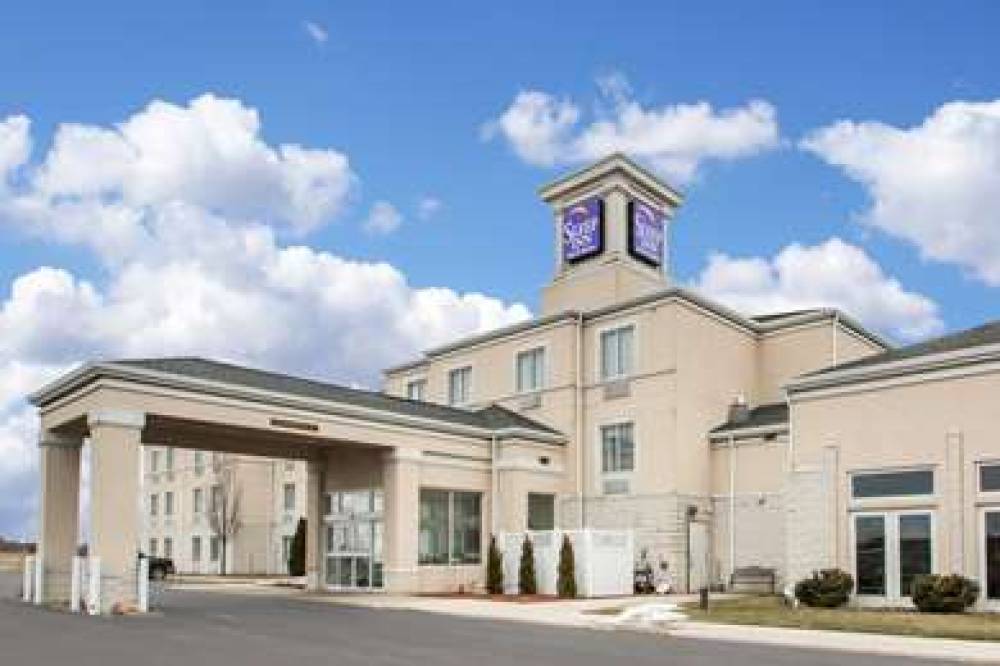 Sleep Inn & Suites Sheboygan I-43 1