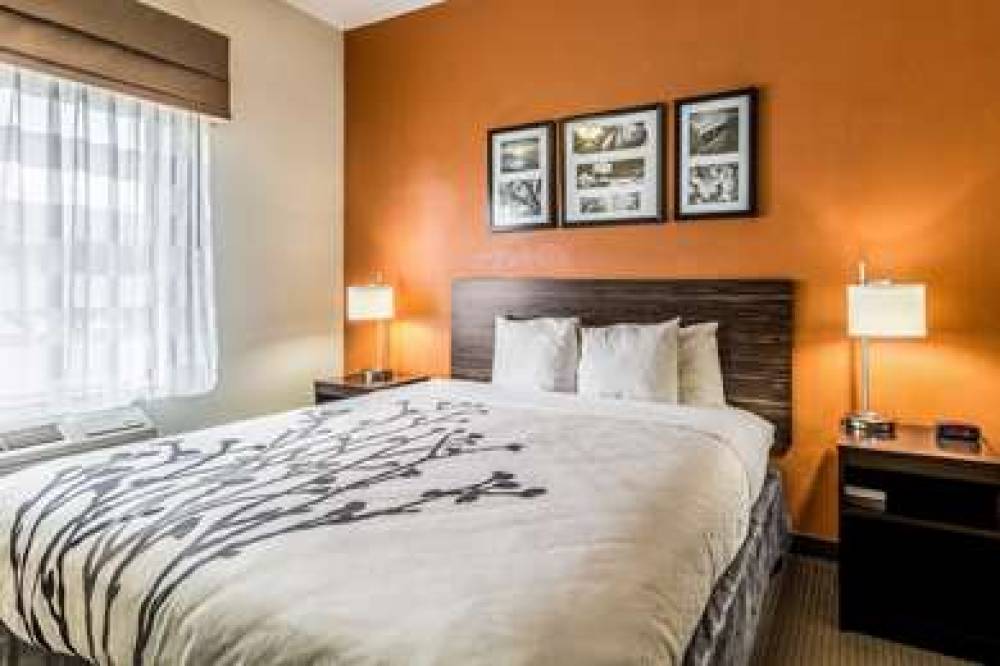 Sleep Inn & Suites Stafford - Sugarland 9