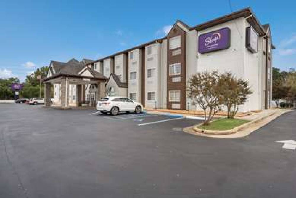 SLEEP INN & SUITES 4