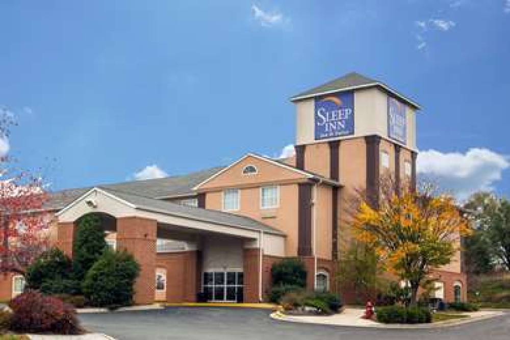 Sleep Inn & Suites 1