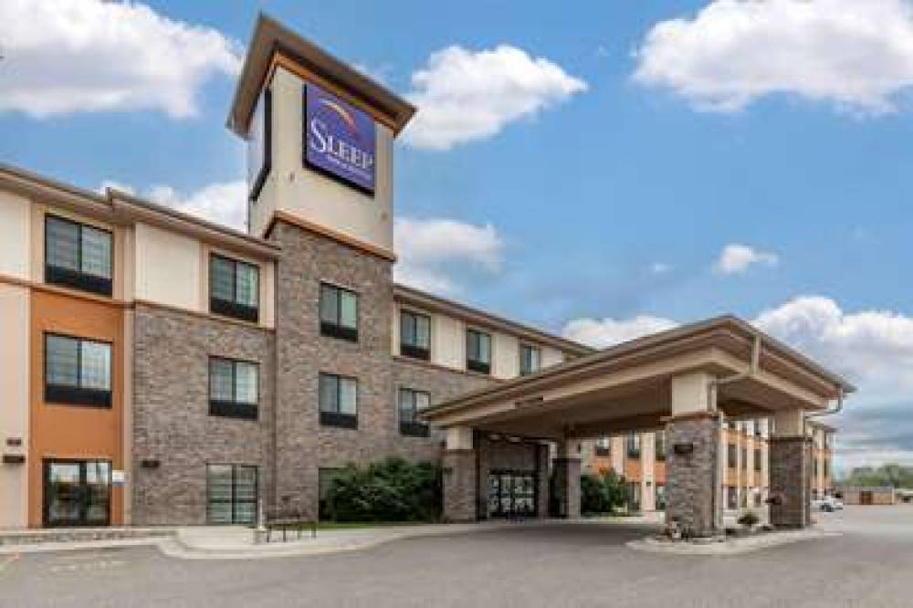 Sleep Inn & Suites 2