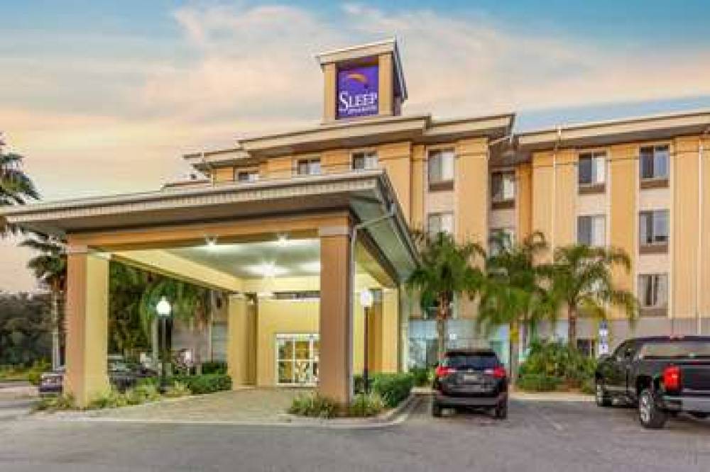 Sleep Inn & Suites 2