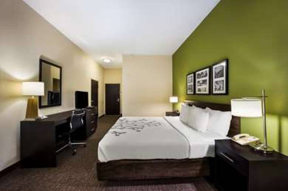 Sleep Inn & Suites 8