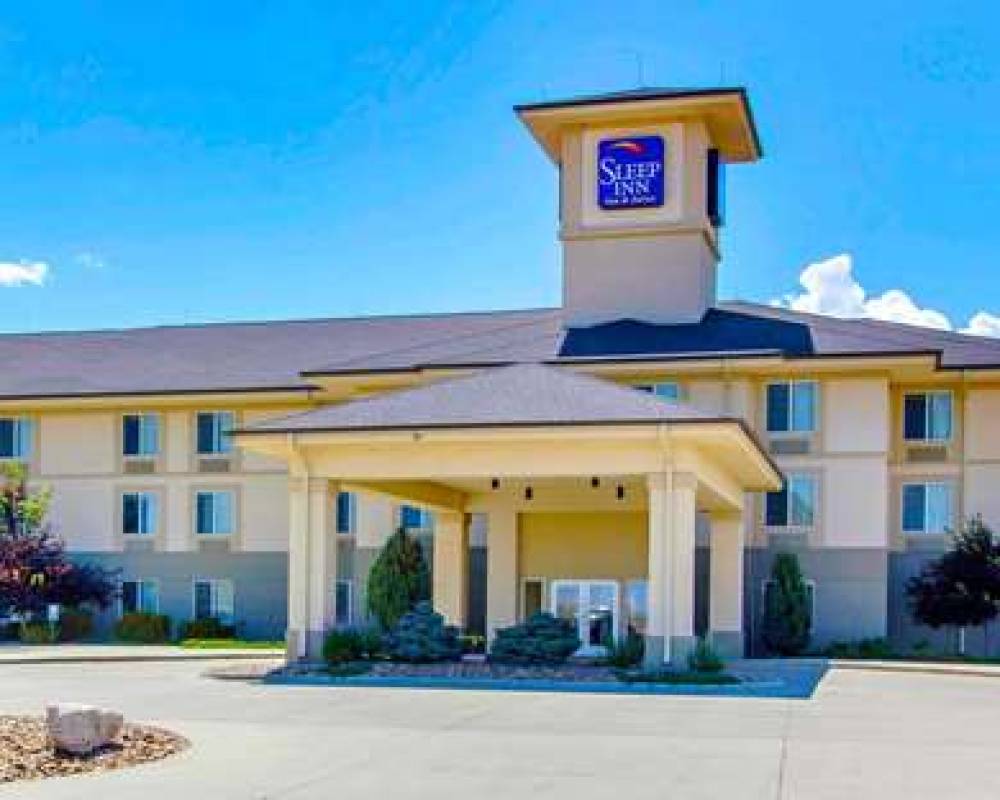 Sleep Inn & Suites 1