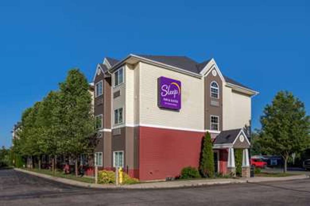 SLEEP INN & SUITES 1