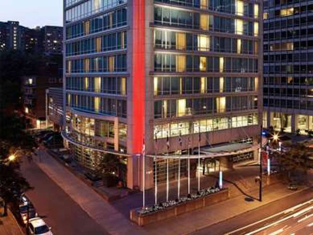 Sofitel Montreal Golden Mile 7