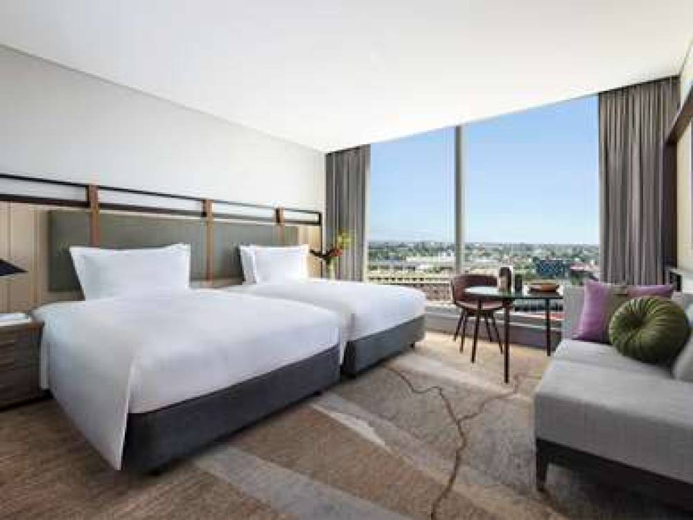 Sofitel Sydney Darling Harbour 8