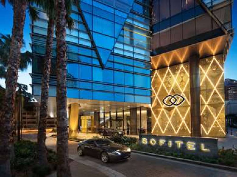 Sofitel Sydney Darling Harbour 2