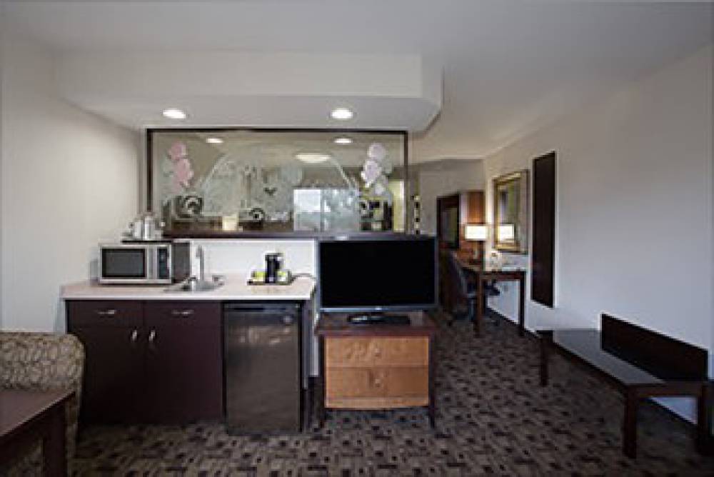 Sojourn Suites Portland Airpor 6