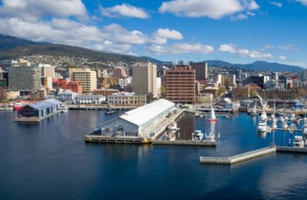 Somerset On The Pier Hobart 3