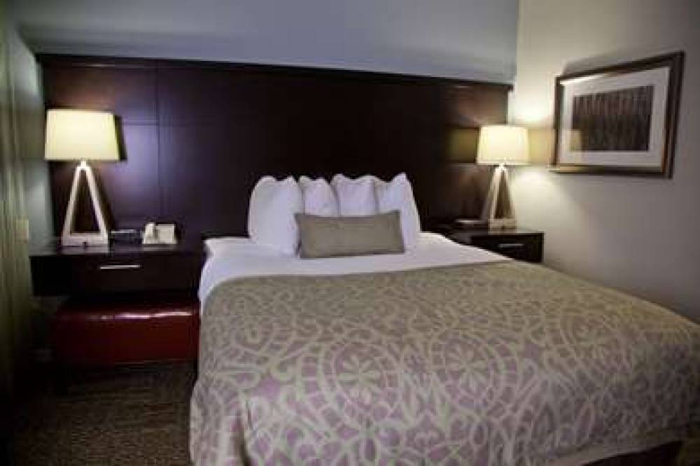 SONESTA ES SUITES SFO AIRPORT 8